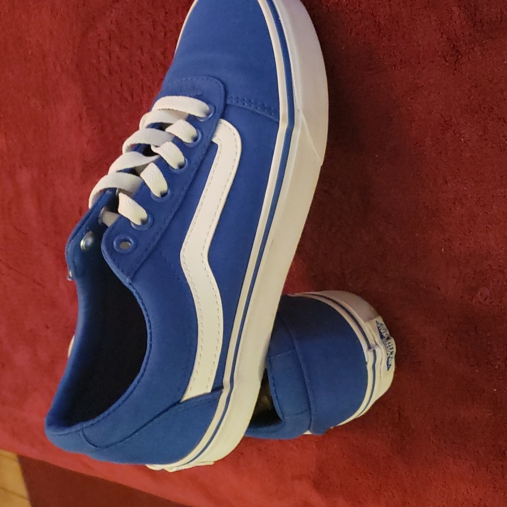 Womens Vans - Picture 4 of 5